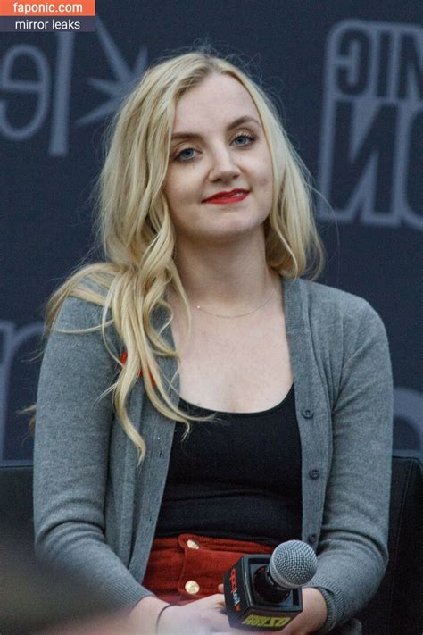 evanna lynch naked